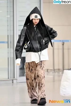 Jennie | BLΛƆKPIИK / Blackpink / jennierubyjane / sheflieshigh nude photo #1695