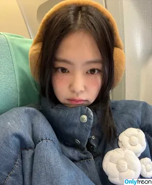 Jennie | BLΛƆKPIИK / Blackpink / jennierubyjane / sheflieshigh nude photo #1709