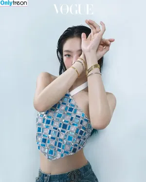 Jennie | BLΛƆKPIИK / Blackpink / jennierubyjane / sheflieshigh nude photo #1768