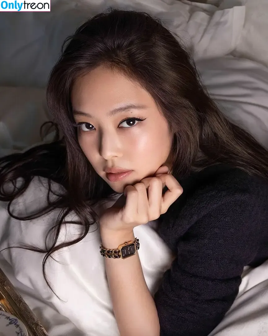 Jennie | BLΛƆKPIИK nude photo #1002 (Blackpink / jennierubyjane / sheflieshigh)