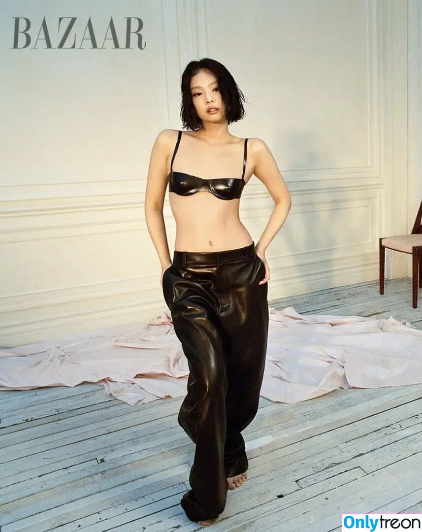 Jennie | BLΛƆKPIИK nude photo #1009 (Blackpink / jennierubyjane / sheflieshigh)