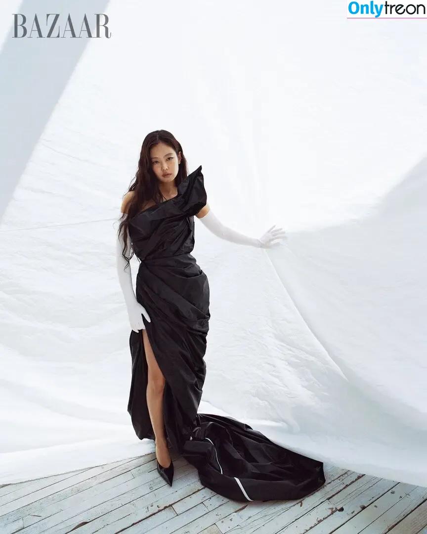 Jennie | BLΛƆKPIИK nude photo #1025 (Blackpink / jennierubyjane / sheflieshigh)