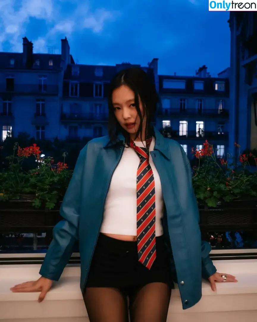 Jennie | BLΛƆKPIИK nude photo #1181 (Blackpink / jennierubyjane / sheflieshigh)