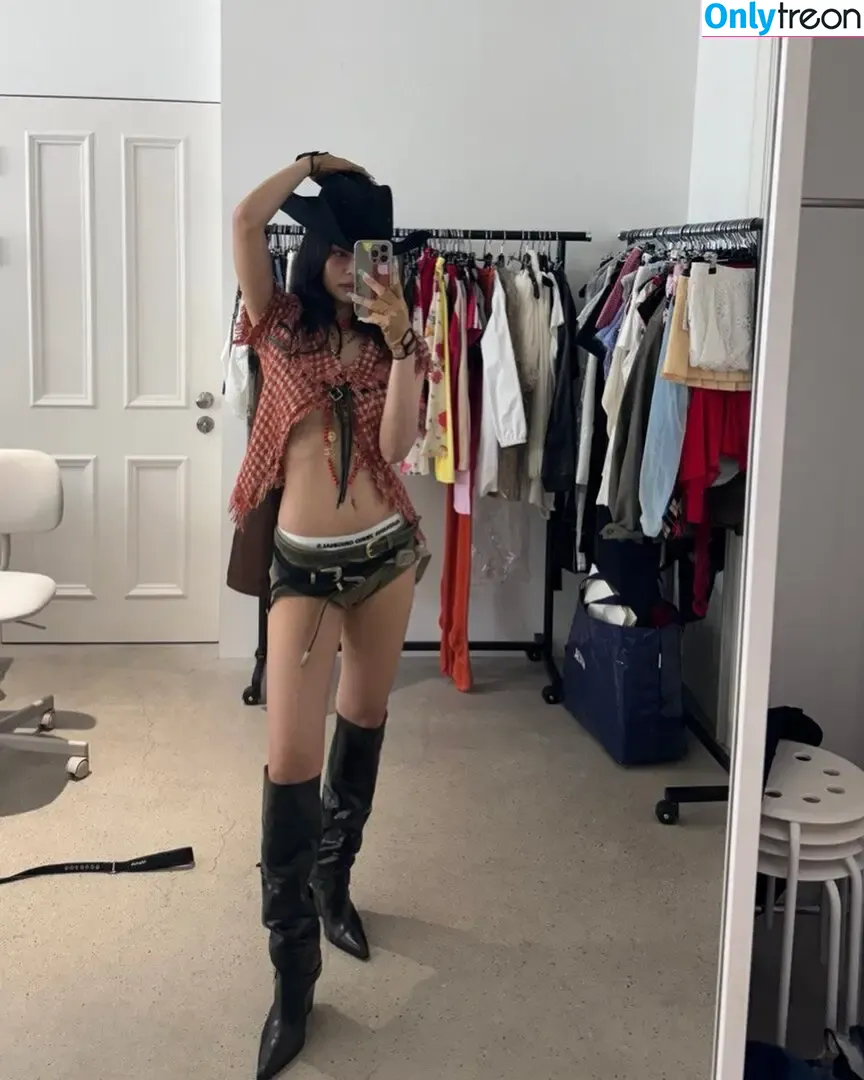 Jennie | BLΛƆKPIИK nude photo #1230 (Blackpink / jennierubyjane / sheflieshigh)