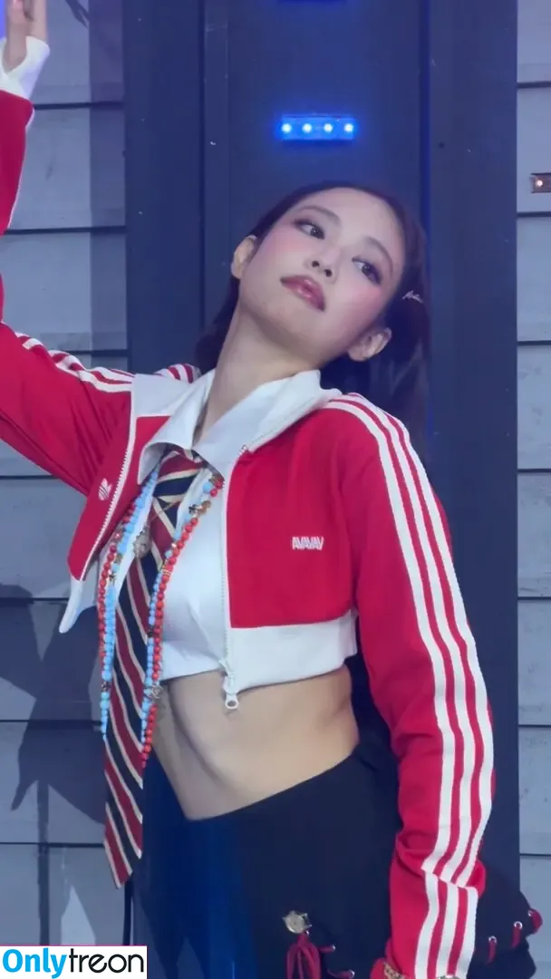 Jennie | BLΛƆKPIИK nude photo #1375 (Blackpink / jennierubyjane / sheflieshigh)