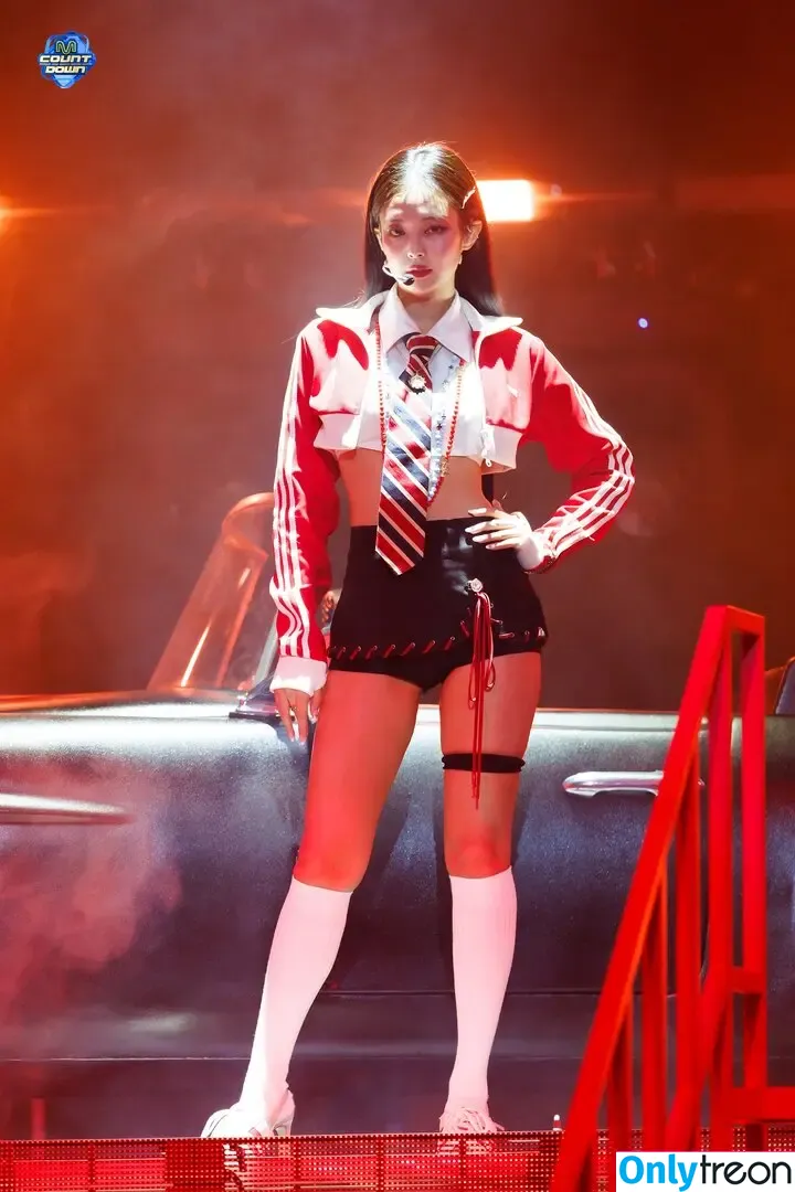 Jennie | BLΛƆKPIИK nude photo #1427 (Blackpink / jennierubyjane / sheflieshigh)