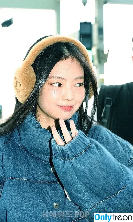 Jennie | BLΛƆKPIИK nude photo #1608 (Blackpink / jennierubyjane / sheflieshigh)