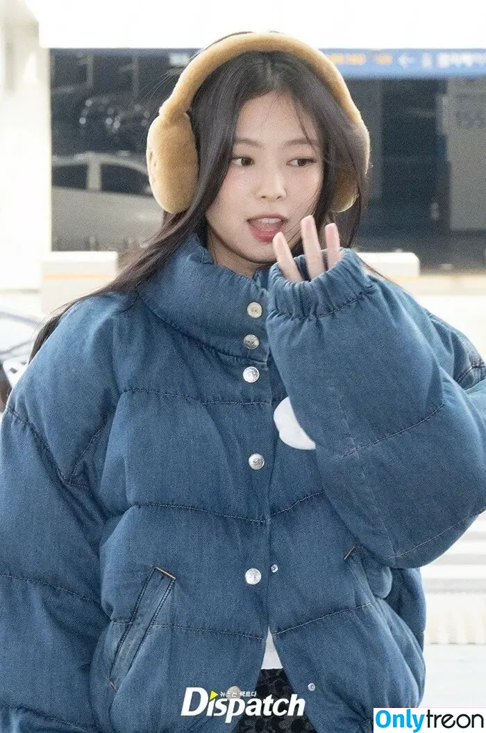 Jennie | BLΛƆKPIИK nude photo #1612 (Blackpink / jennierubyjane / sheflieshigh)