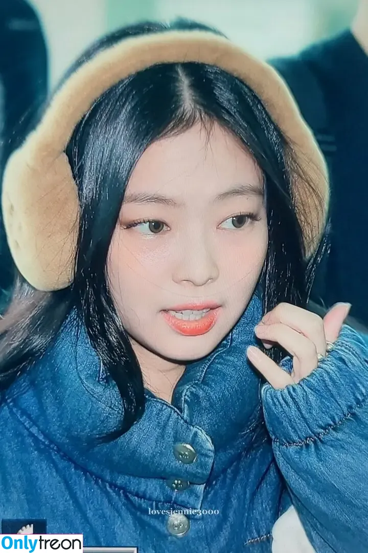 Jennie | BLΛƆKPIИK nude photo #1636 (Blackpink / jennierubyjane / sheflieshigh)