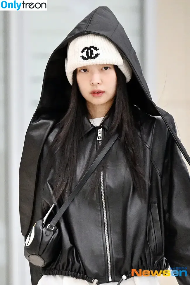 Jennie | BLΛƆKPIИK nude photo #1699 (Blackpink / jennierubyjane / sheflieshigh)