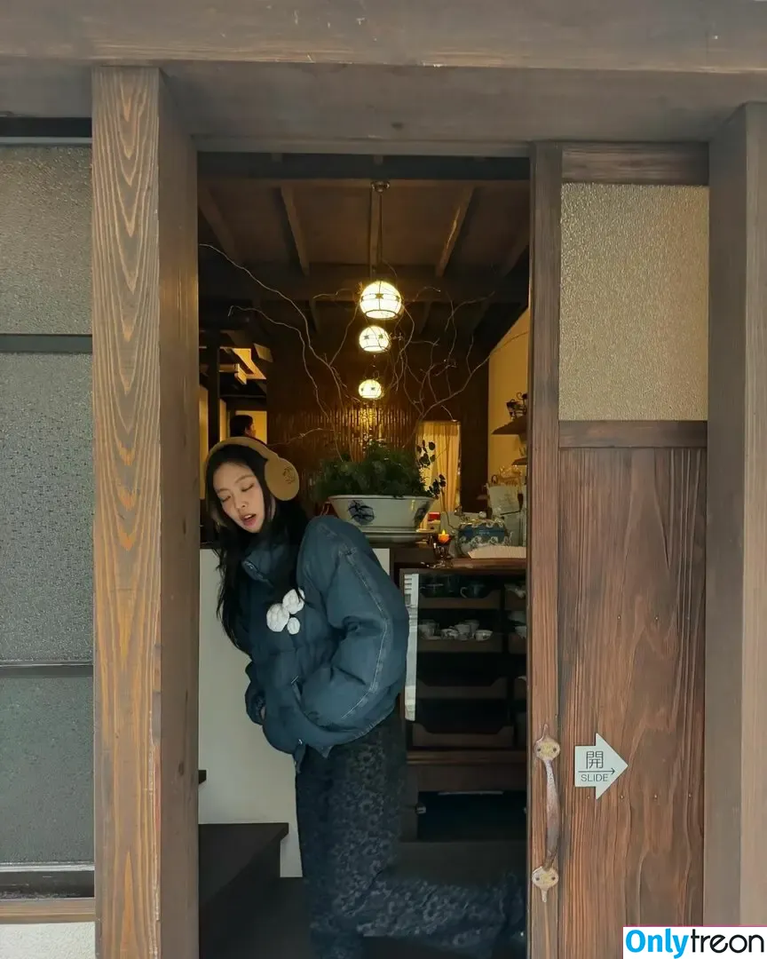 Jennie | BLΛƆKPIИK nude photo #1719 (Blackpink / jennierubyjane / sheflieshigh)