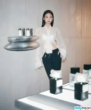 Jennie | BLΛƆKPIИK / Blackpink / jennierubyjane / sheflieshigh nude photo #2422