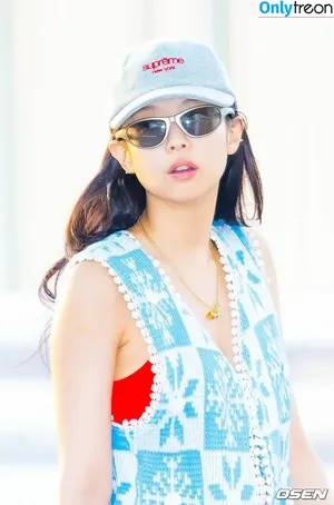 Jennie | BLΛƆKPIИK / Blackpink / jennierubyjane / sheflieshigh nude photo #2891