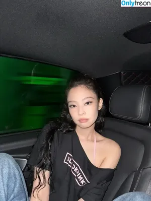 Jennie | BLΛƆKPIИK / Blackpink / jennierubyjane / sheflieshigh nude photo #2960