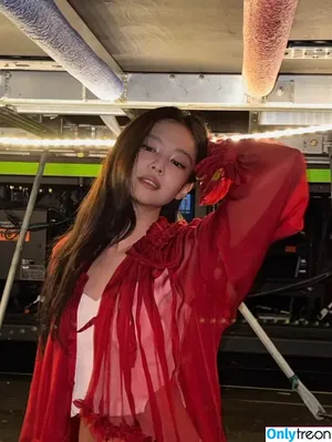 Jennie | BLΛƆKPIИK / Blackpink / jennierubyjane / sheflieshigh nude photo #2965