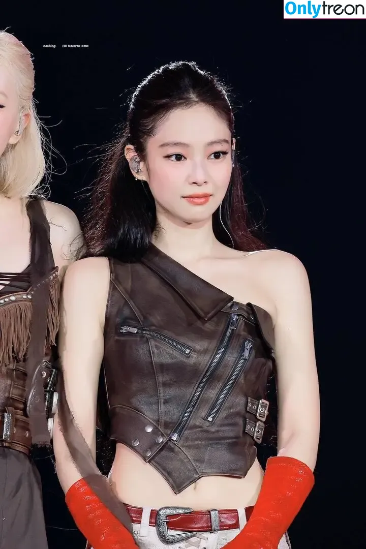 Jennie | BLΛƆKPIИK nude photo #2858 (Blackpink / jennierubyjane / sheflieshigh)