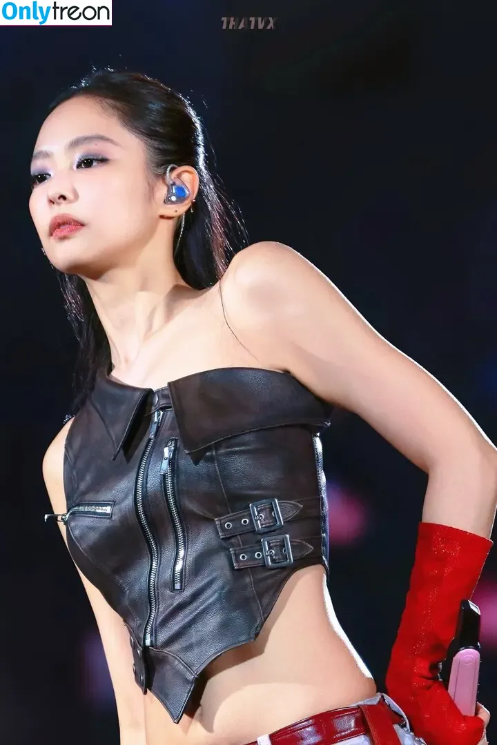 Jennie | BLΛƆKPIИK nude photo #2946 (Blackpink / jennierubyjane / sheflieshigh)