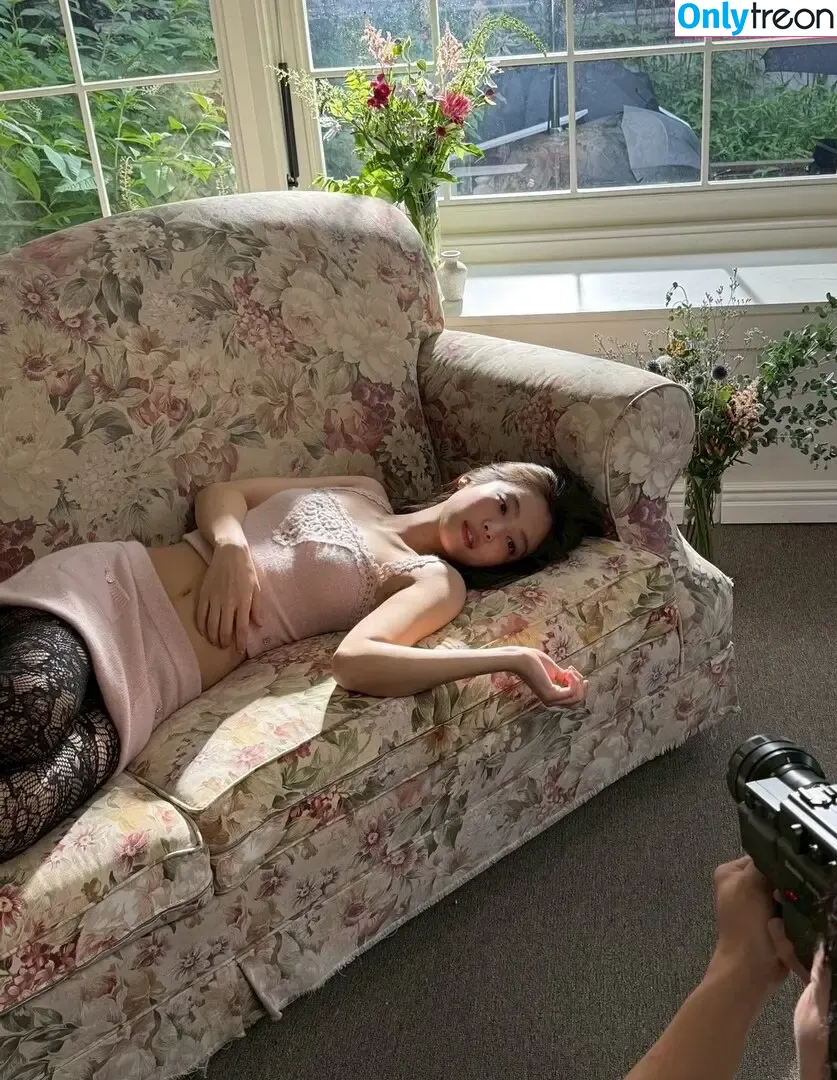 Jennie | BLΛƆKPIИK nude photo #2956 (Blackpink / jennierubyjane / sheflieshigh)