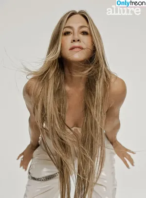 Jennifer Aniston / jenniferaniston nude photo #0620