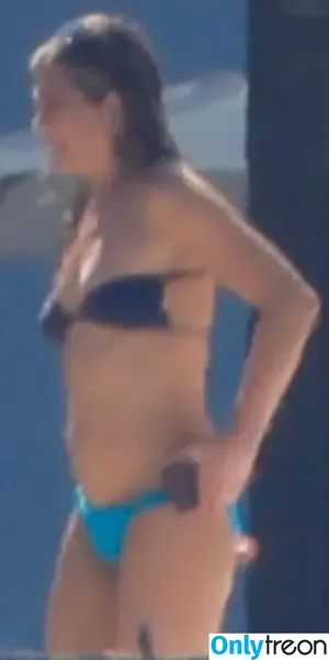 Jennifer Aniston / jenniferaniston nude photo #0815