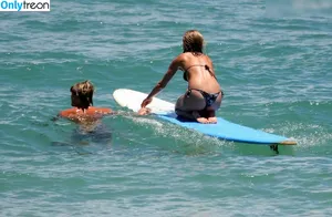 Jennifer Aniston / jenniferaniston nude photo #0875