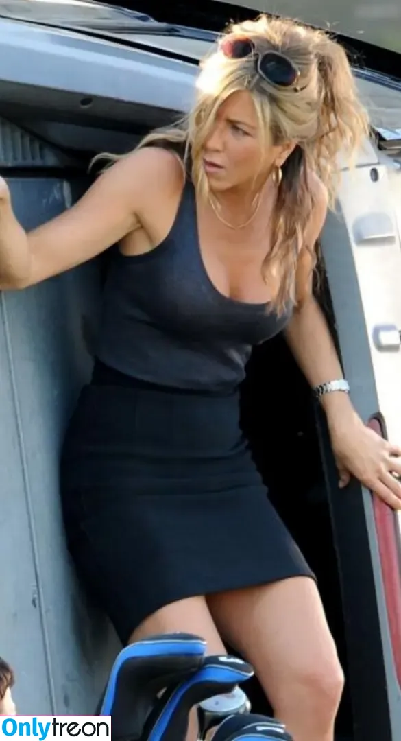 Jennifer Aniston nude photo #1031 (jenniferaniston)