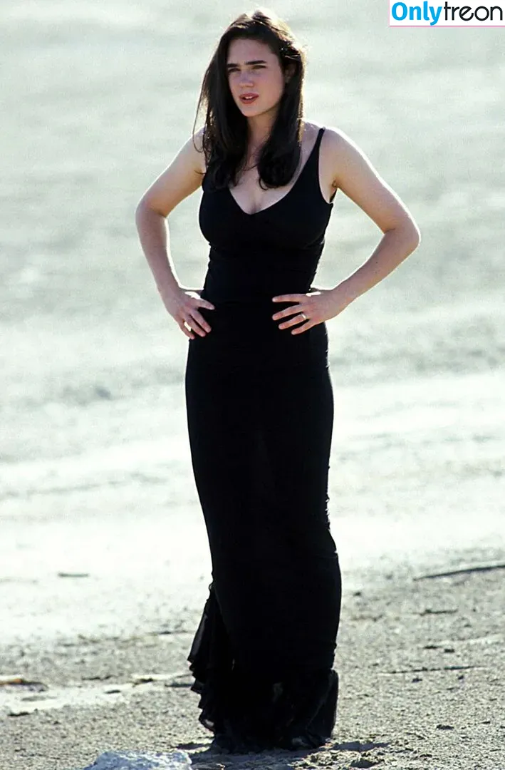 Jennifer Connelly nude photo #0190 (jenniferconnelly_)