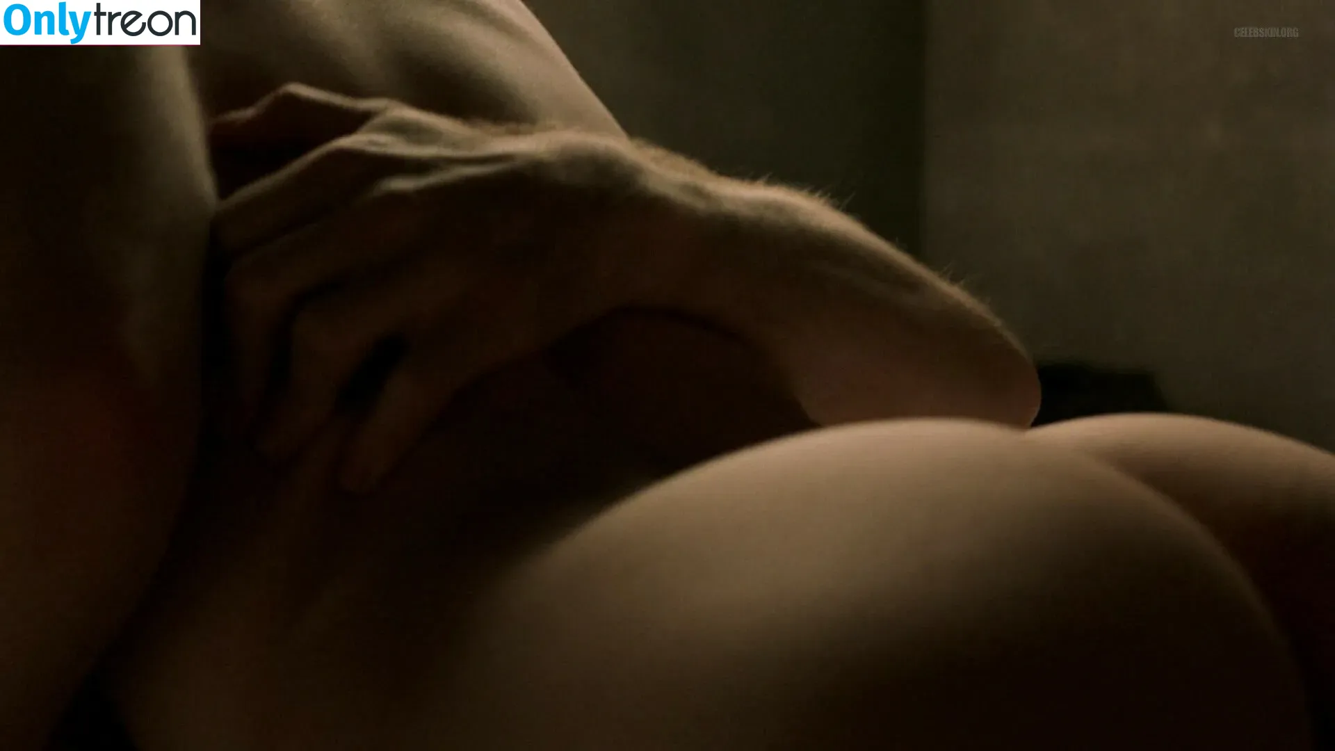 Jennifer Connelly nude photo #0279 (jenniferconnelly_)