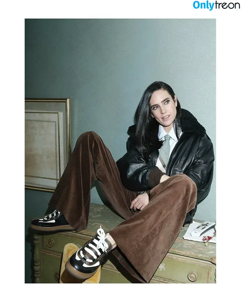 Jennifer Connelly nude photo #0292 (jenniferconnelly_)