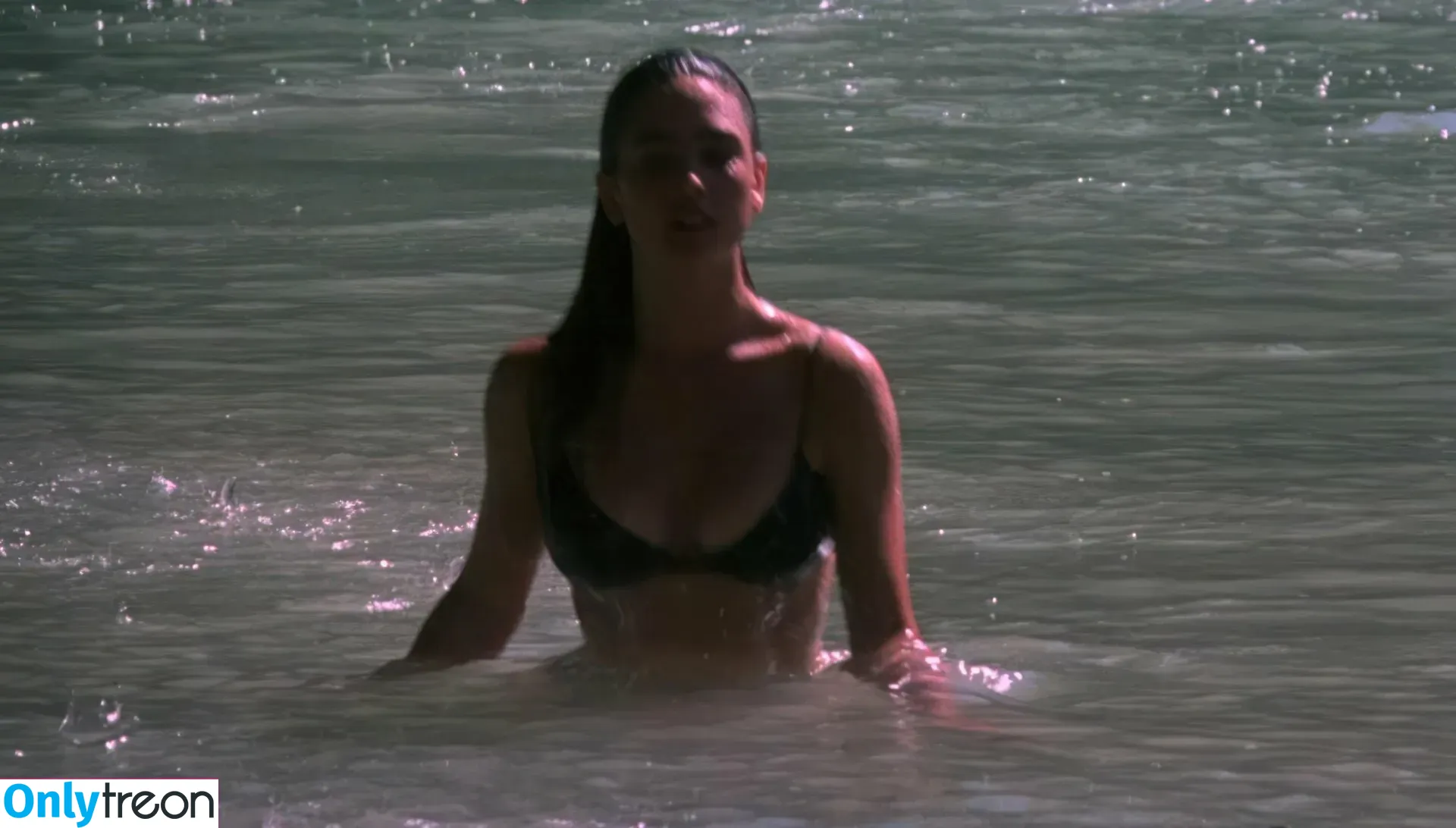 Jennifer Connelly nude photo #0342 (jenniferconnelly_)
