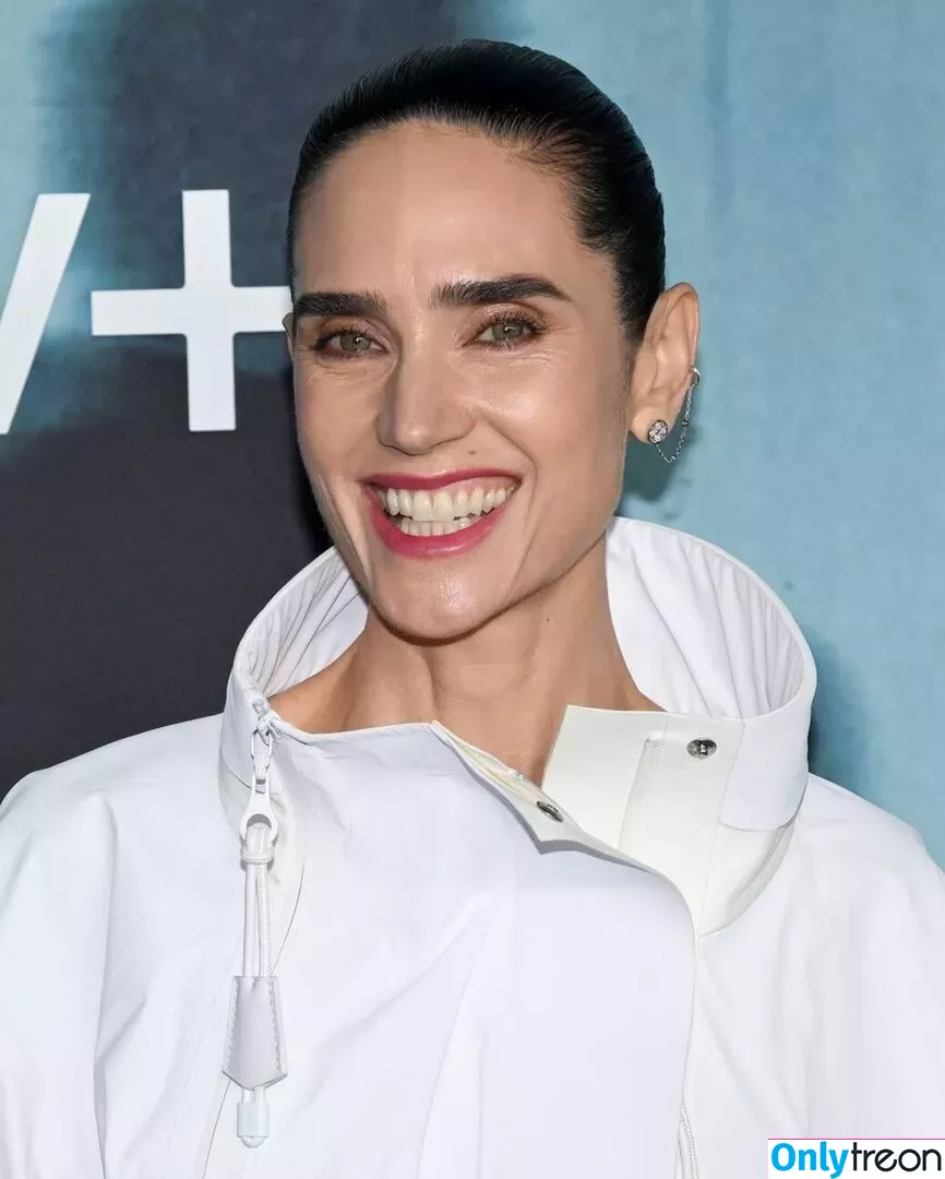 Jennifer Connelly nude photo #0495 (jenniferconnelly_)