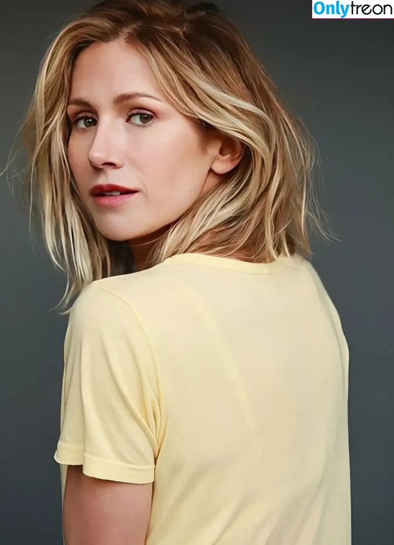 Jennifer Landon nude photo #0008 (thejenlandon)