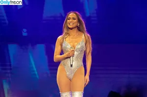 Jennifer Lopez / JLo / jennifer_jlo nude photo #4779