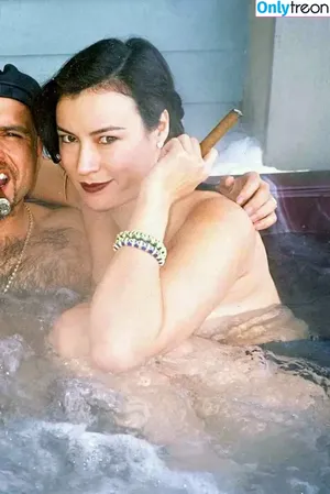 Jennifer Tilly / jennifertilly nude photo #0162
