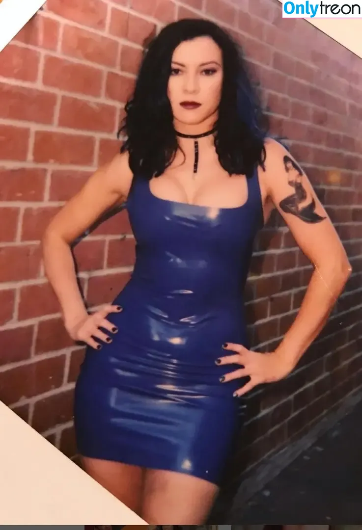 Jennifer Tilly nude photo #0130 (jennifertilly / tillyann)