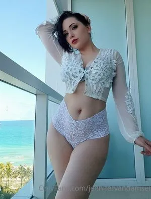 Jennifer Van Damsel / JennVanDamsel / jennifervandamsel nude photo #0116