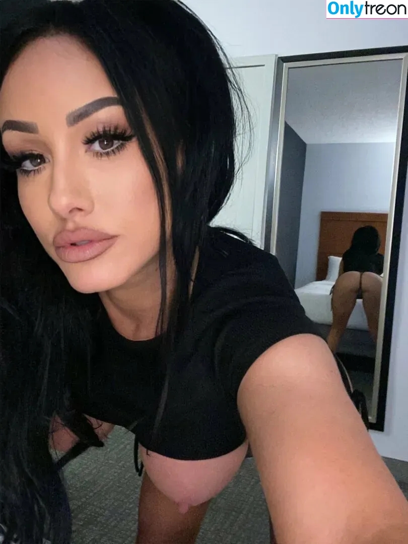 Jennifer White nude photo #0017 (jenniferwhite / jennyfromthebu / jenwhite2.0 / jenwhitexxx)