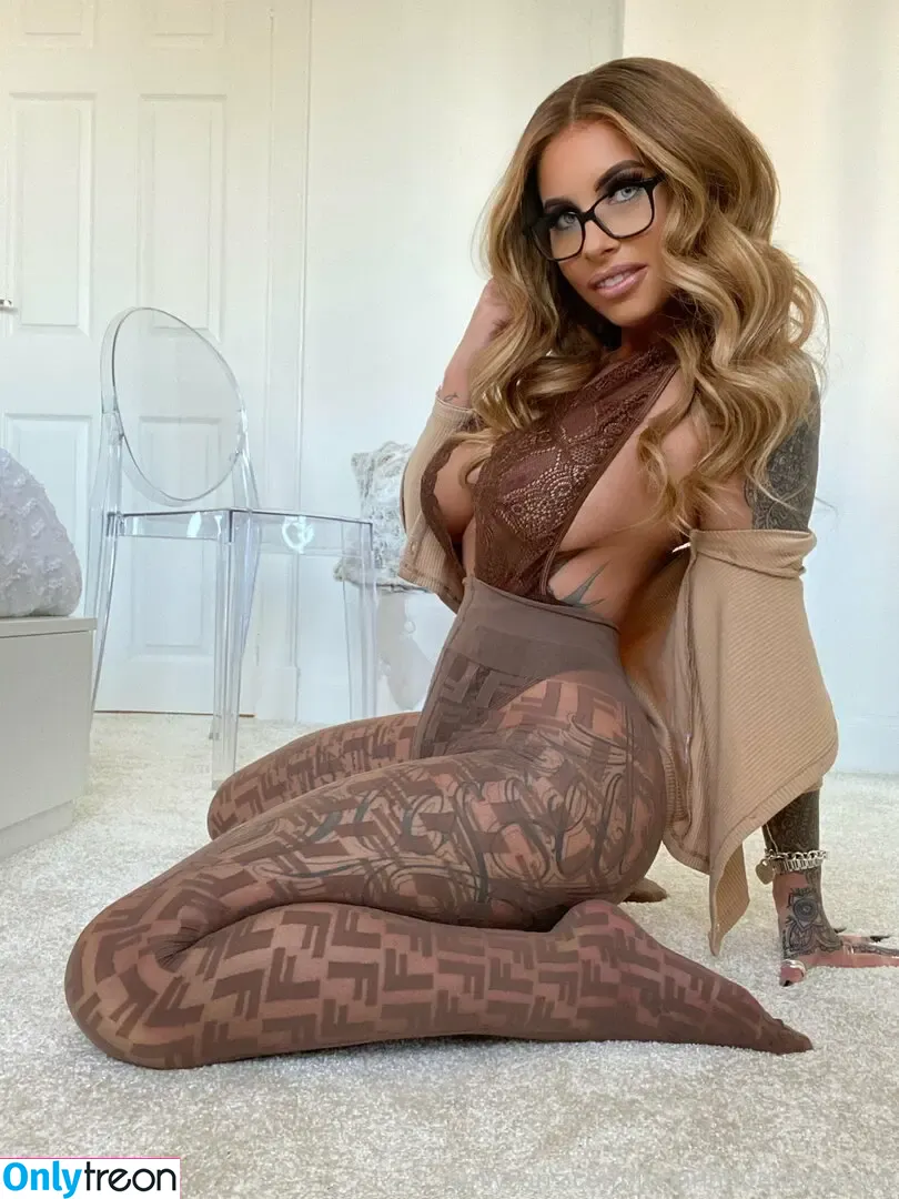 jennnnniferthomson nude photo #0111 (jennnnniferthomson2)