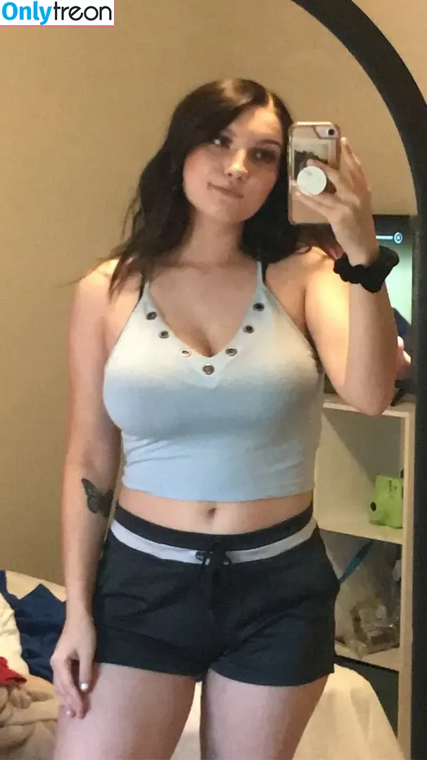Jennsbody nude photo #0018 (Jenkies Girl / bodybackbyjenn)