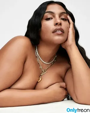  nude photo #0002