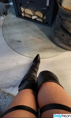  nude photo #0006