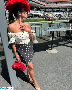 Jenny Powell / jennypowelltv nude photo #0327