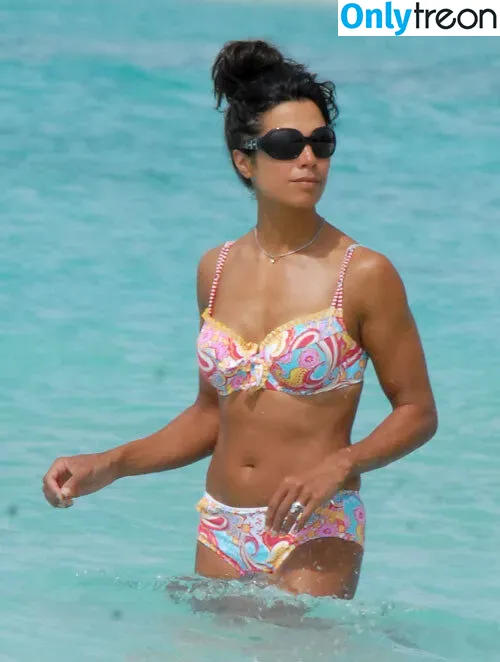 Jenny Powell nude photo #0005 (jennypowelltv)