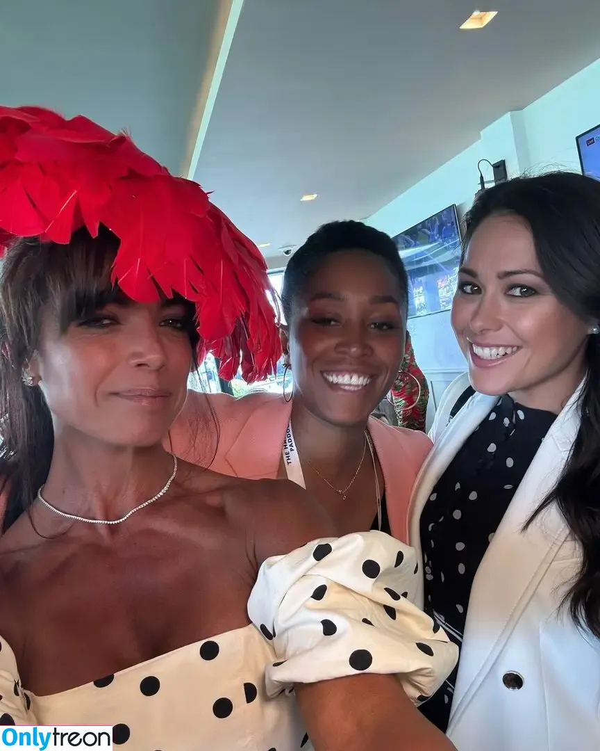 Jenny Powell nude photo #0328 (jennypowelltv)