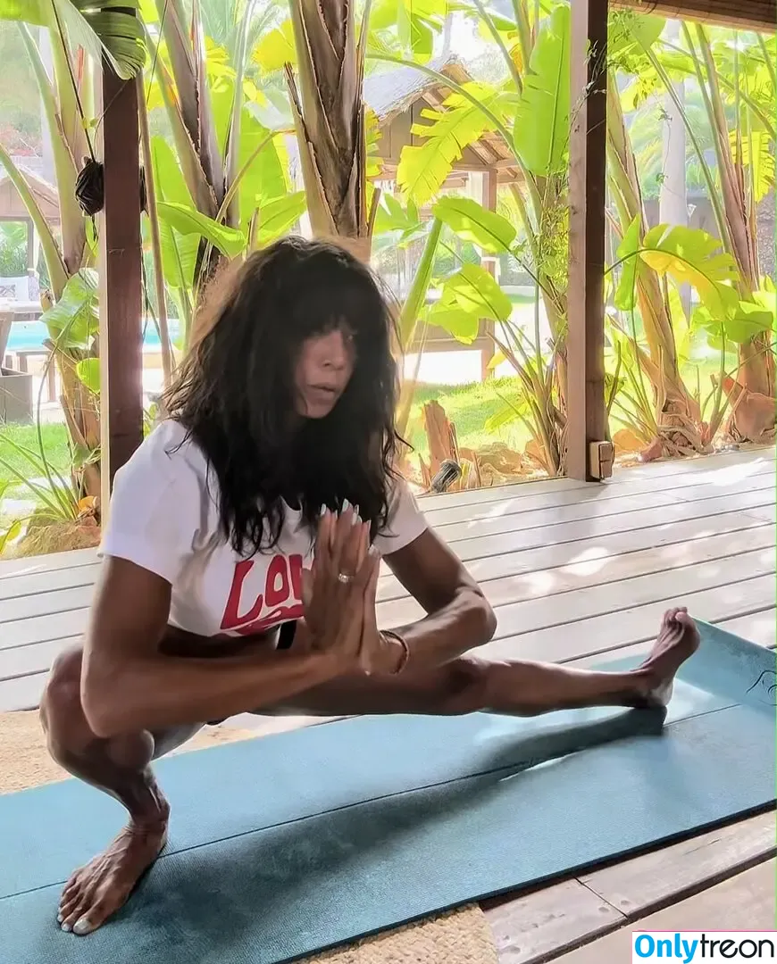 Jenny Powell nude photo #0357 (jennypowelltv)