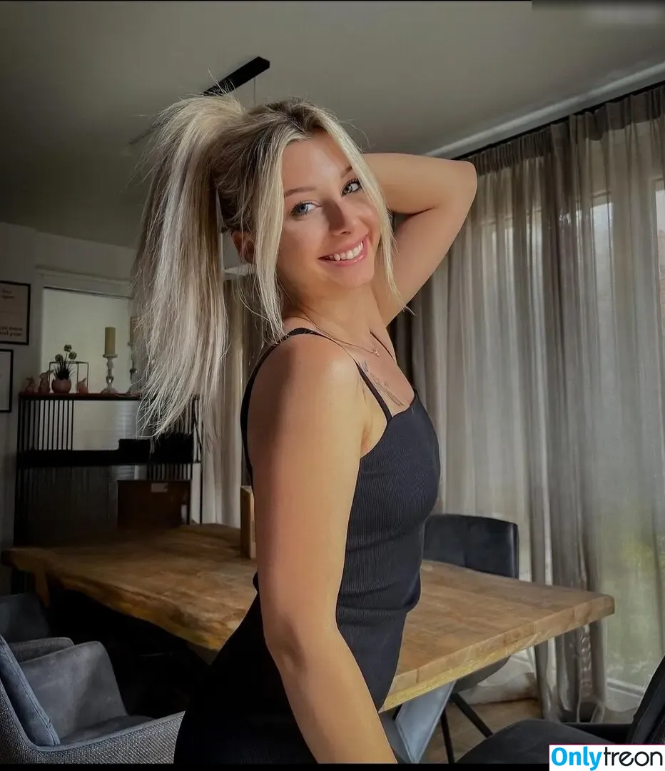 JenNyan nude photo #0158 (jen.nyan / xjennyan)