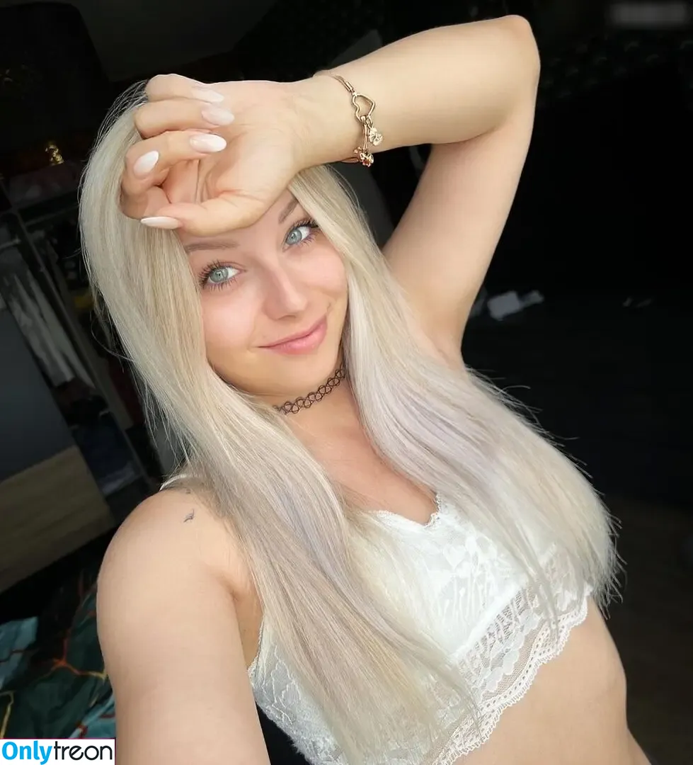 JenNyan nude photo #0162 (jen.nyan / xjennyan)