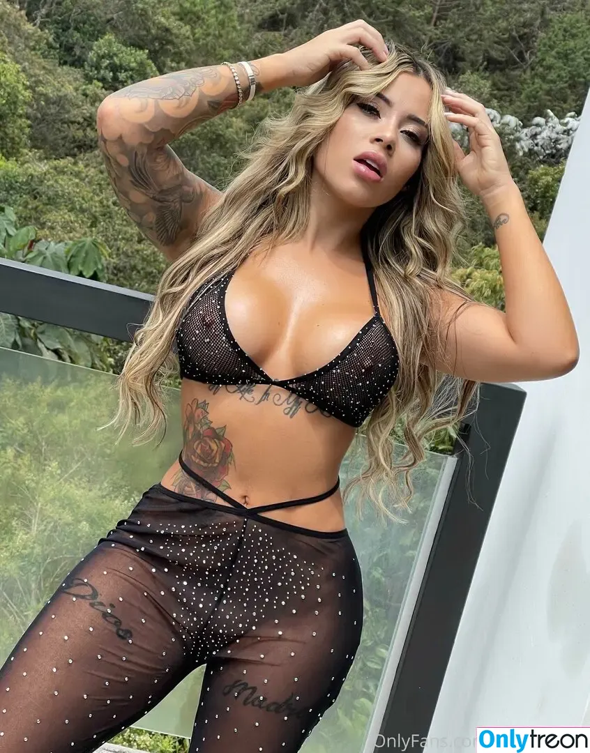 jennybangs nude photo #0211 (jennybangz)
