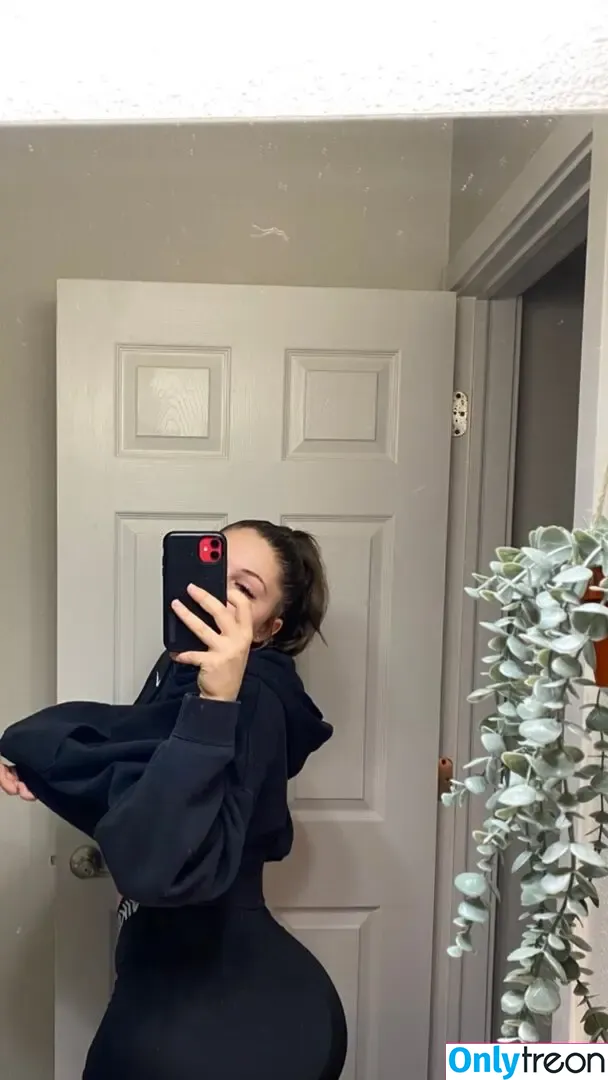 jennypetersonnn nude photo #0001 (jennyypeterss)
