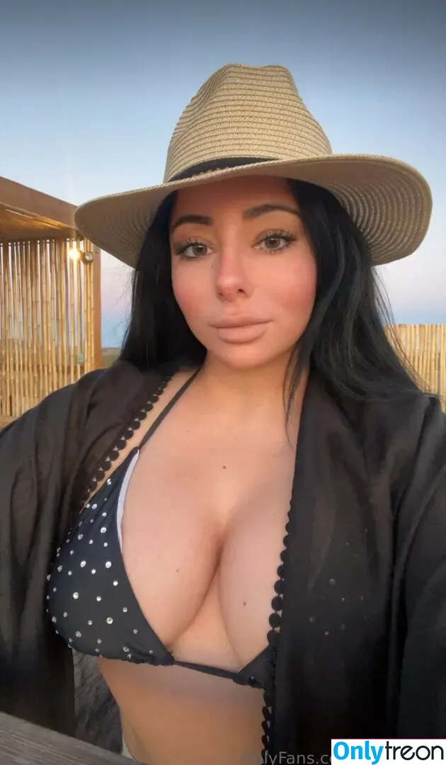 Jensi Jay nude photo #0025 (itsjensijay)